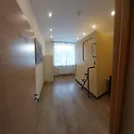 ハッピー ホテル 3*